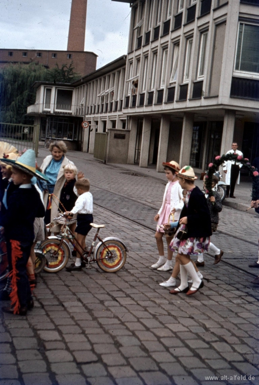 Schützenfest1965-01-Kinderumzug