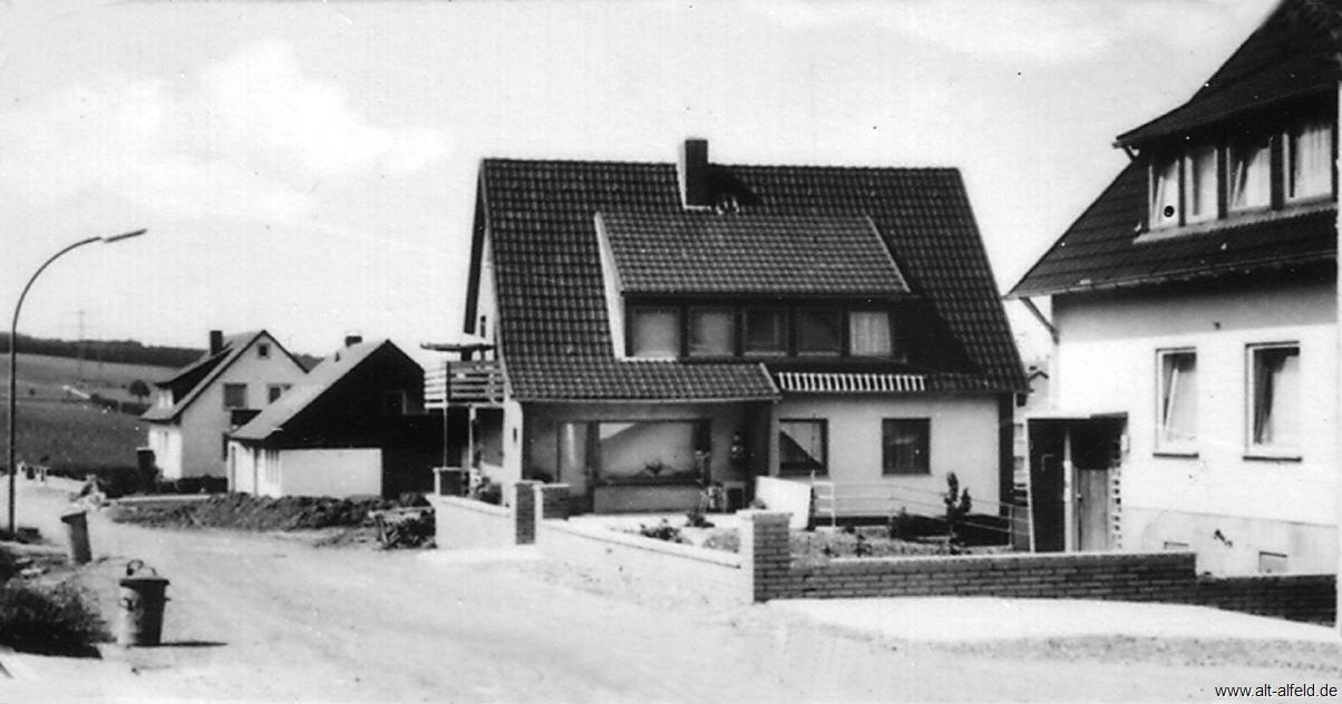 https://www.alt-alfeld.de/images/breslauerstr1970er01.jpg