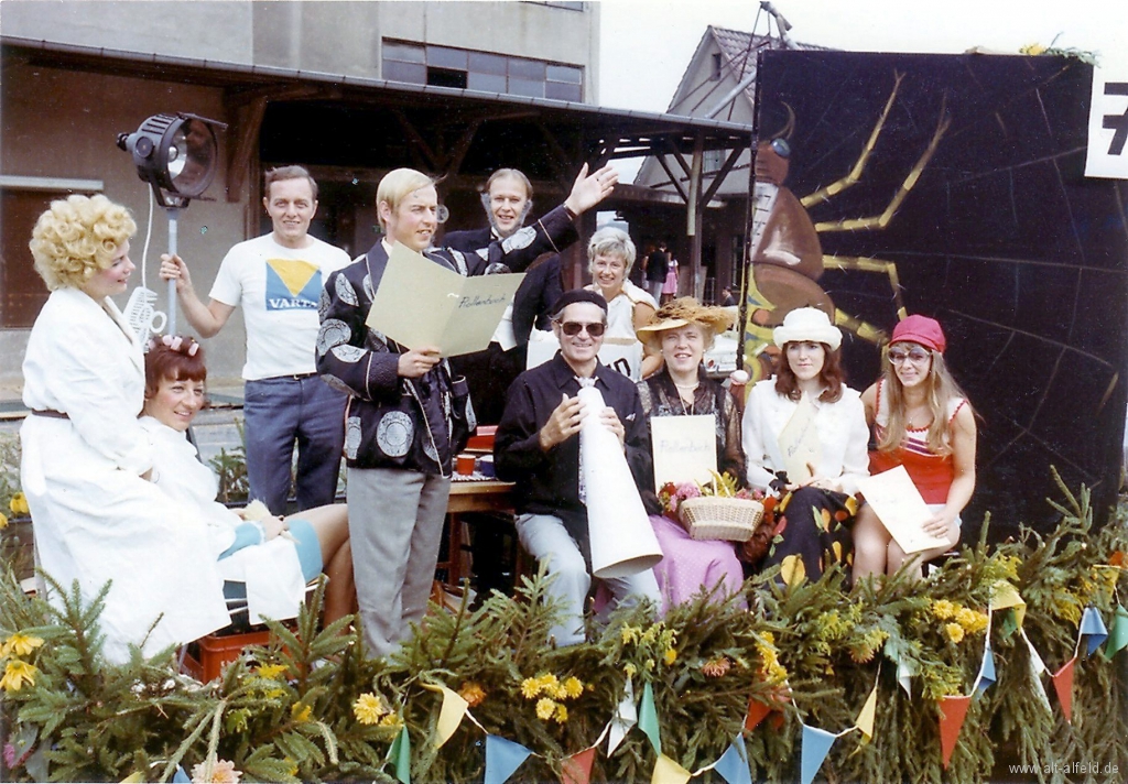 Schützenfest1971-01-Theaterverein