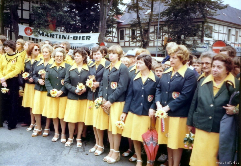 Schützenfest1973-04-Marktplatz