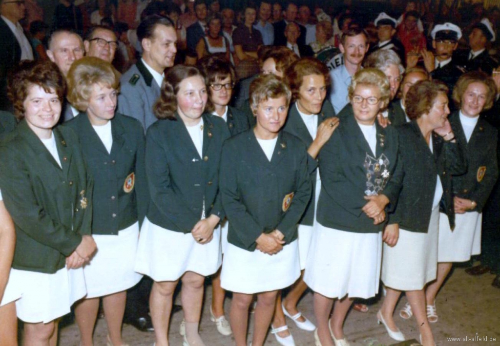 Schützenfest1973-38-Gruppenbild