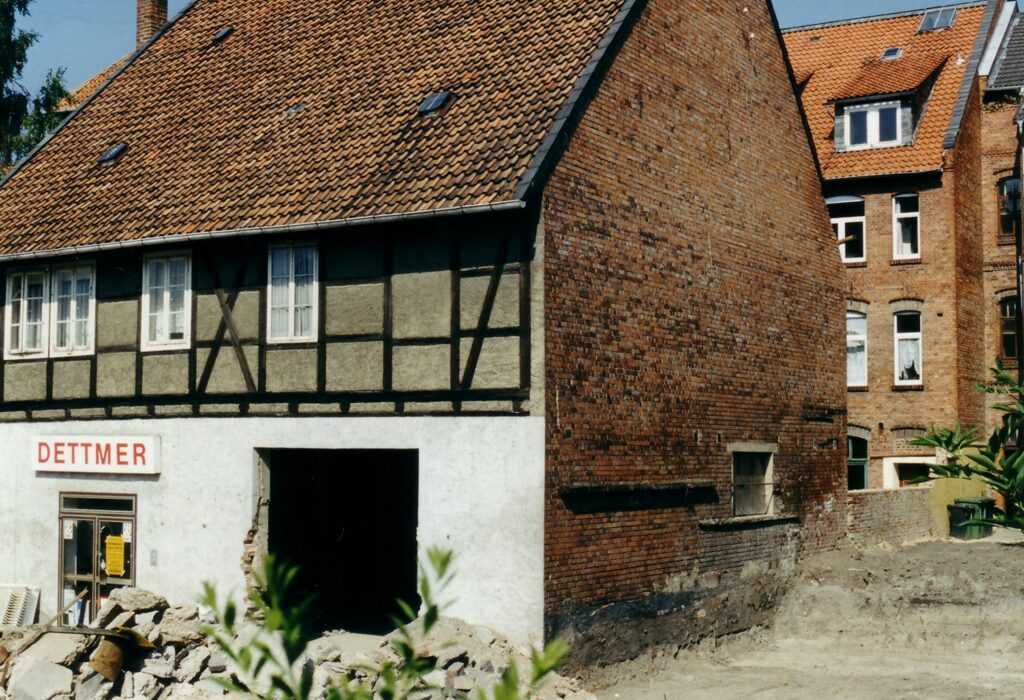 UmbauDettmer-Post2000-09