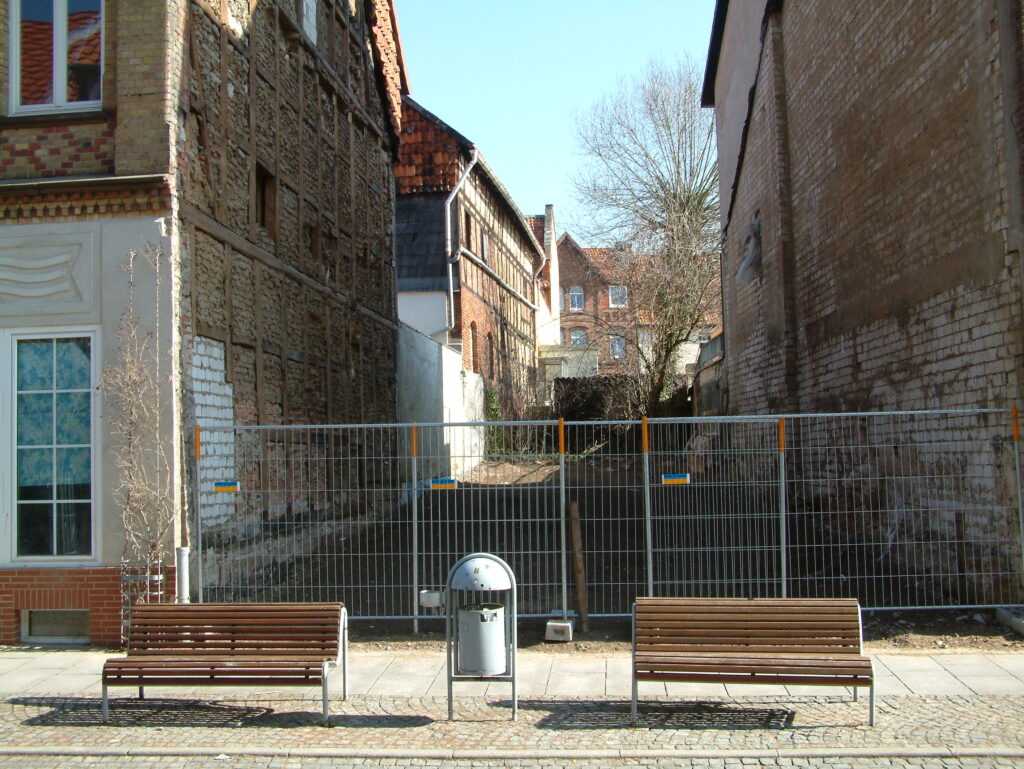 HolzerStr2004-27-AbrissNr.4