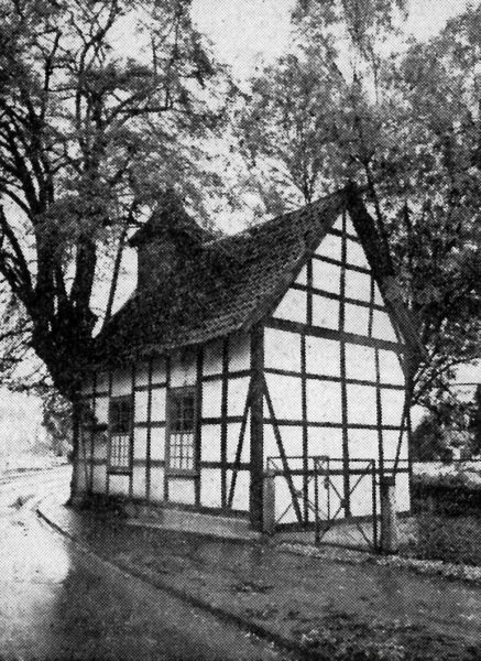 Die Kapelle des Stifts St. Elisabeth sotllm Alfelder Stadtkern einen neuen Standort erhalten