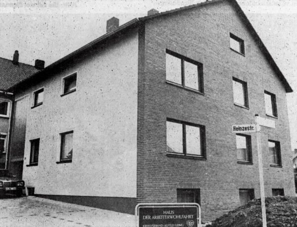 OKTOBER: Awo-Bundesvorsltzender Kurt Partzach weihte das Haus der Sozialarbeit In Alfeld ein